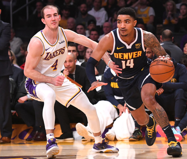 卡卢卢：斯帕莱蒂要求很高；我们可以随时切换三后卫或四后卫（卡卢卢：斯帕莱蒂标准很高 我们可随时切换三／四后卫阵型）