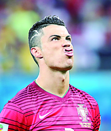 由于薪资微薄，意大利新闻工作者宣布在11月28日罢工（意大利记者因薪酬偏低将于11月28日罢工）