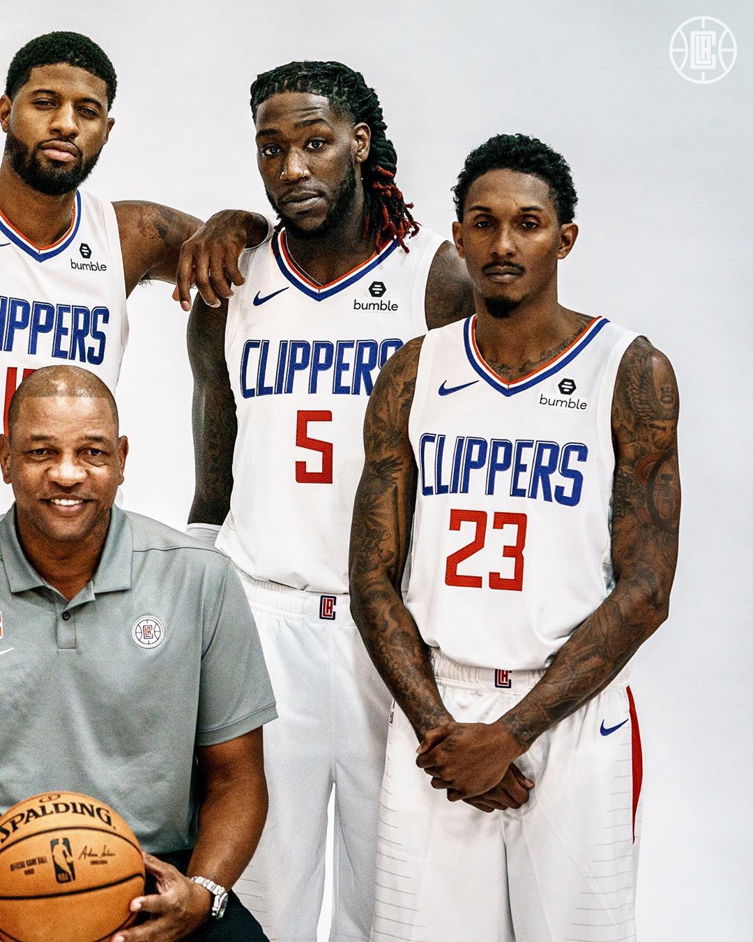 那不勒斯官方：吉尔摩周一将接受手术；据悉将缺阵至明年一月（那不勒斯通报：吉尔摩周一接受手术，预计缺阵至明年一月）