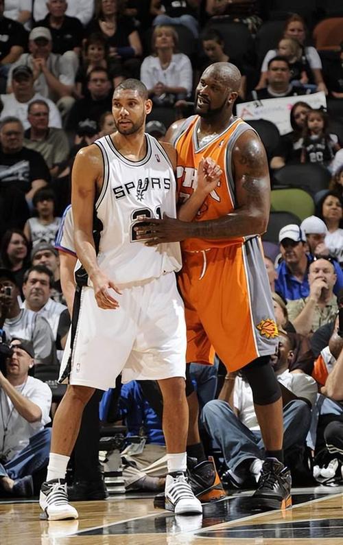 齐沃：科莫是很让人头疼的球队；希望恩里克能回报我的信任（齐沃：科莫极其难对付；期待恩里克用表现回馈我的信任）